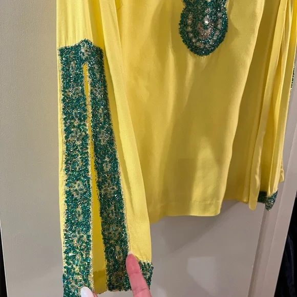 Spring Top - Picture 3 of 4